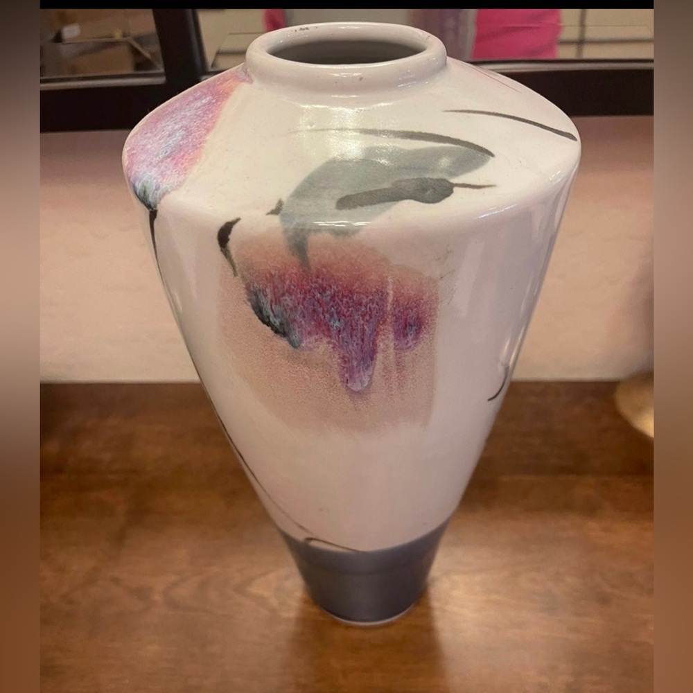 Vintage art deco 80’s pottery Vase signed 10-1/2”